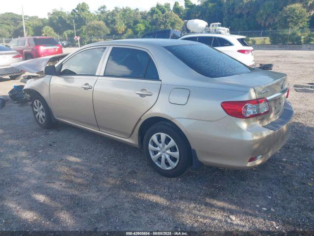 Toyota Corolla L Image 8