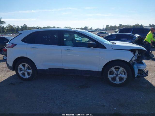 Ford Edge Se Image 15