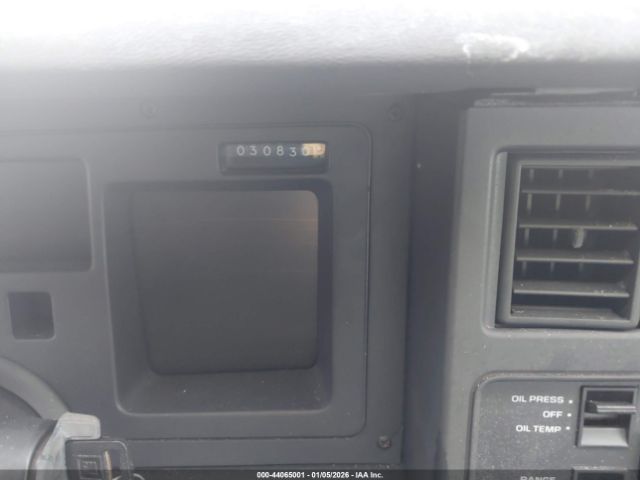 Chevrolet Corvette Image 5