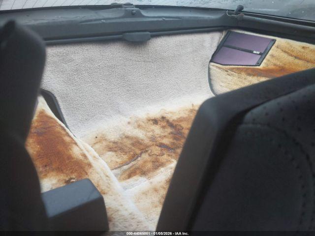 Chevrolet Corvette Image 9