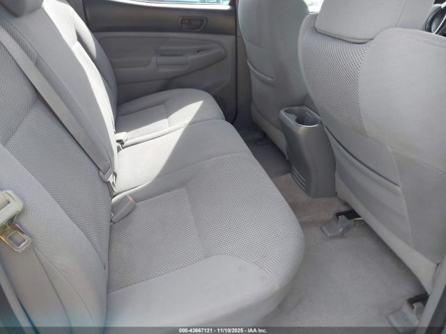 Toyota Tacoma Prerunner V6 Image 9