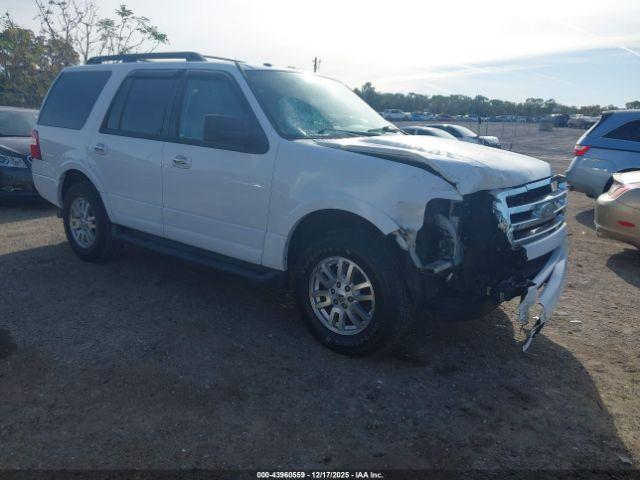  Salvage Ford Expedition