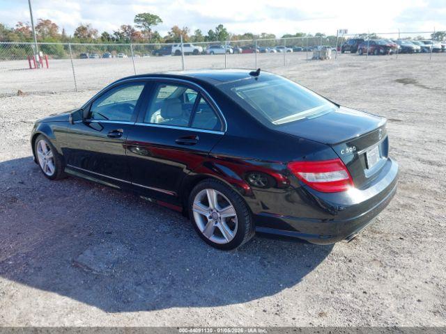 Mercedes-Benz C-Class Image 3