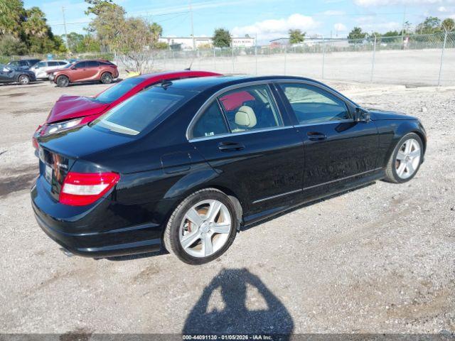 Mercedes-Benz C-Class Image 4