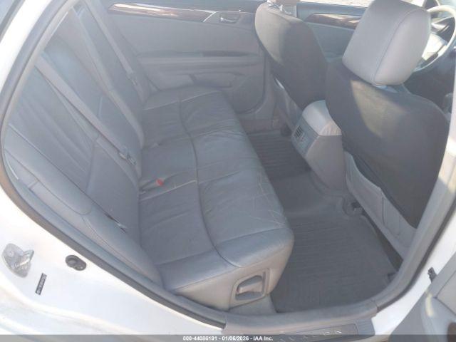 Toyota Avalon Xls Image 2