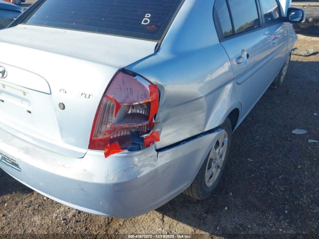 Hyundai ACCENT Gls Image 10