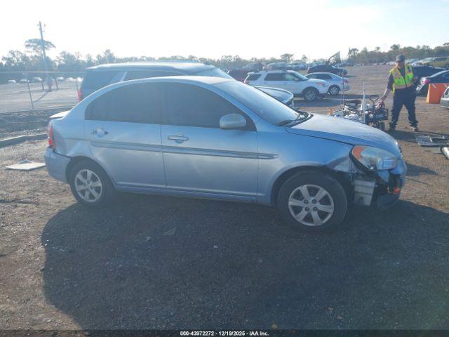 Hyundai ACCENT Gls Image 16