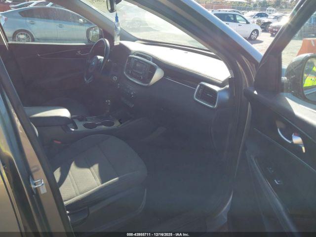 Kia Sorento 2.4l Lx Image 8