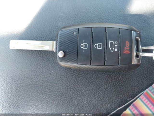 Kia Sorento 2.4l Lx Image 9