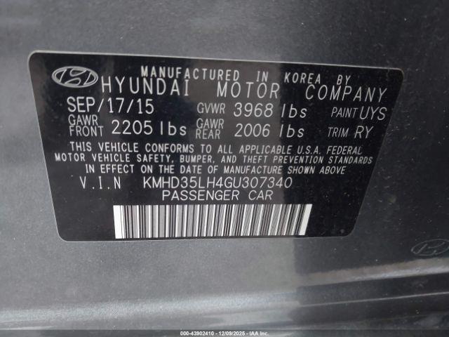 Hyundai ELANTRA Image 6