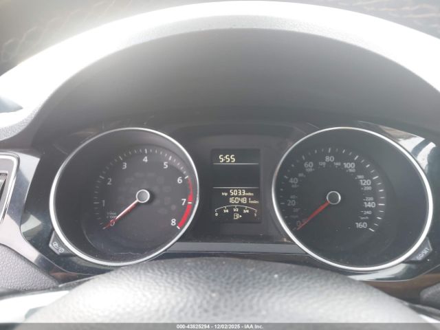 Volkswagen Jetta 1.8t Sport Image 10