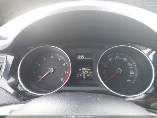 Volkswagen Jetta 1.8t Sport Image 10