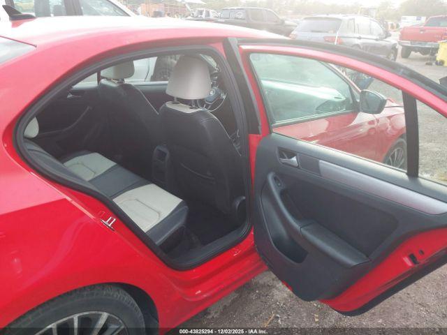 Volkswagen Jetta 1.8t Sport Image 11