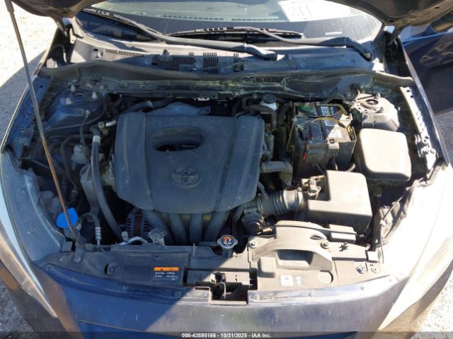 Toyota Yaris Image 11