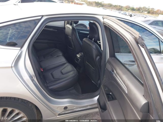 Ford Fusion Titanium Image 5