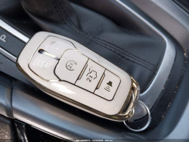 Ford Fusion Titanium Image 7