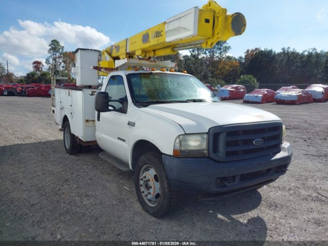 Ford F-550 Image 1