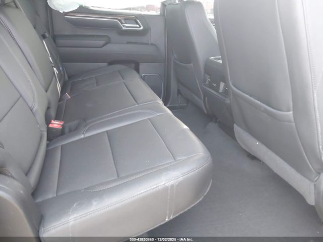 Chevrolet Silverado 1500 4wd  Short Bed Lt Trail Boss Image 2