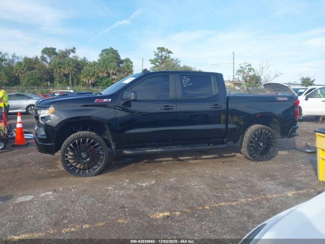 Chevrolet Silverado 1500 4wd  Short Bed Lt Trail Boss Image 10