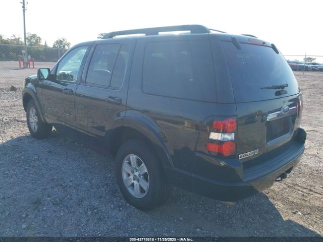Ford Explorer Xlt Image 8