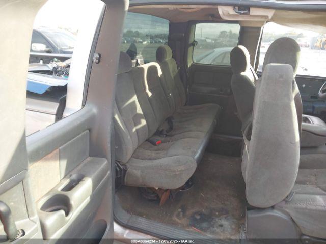 Chevrolet Silverado 1500 Ls Image 12