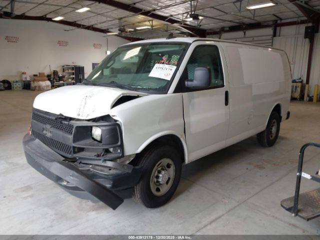 Chevrolet Express Work Van Image 8