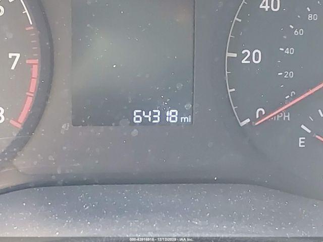 Hyundai ACCENT Se Image 17