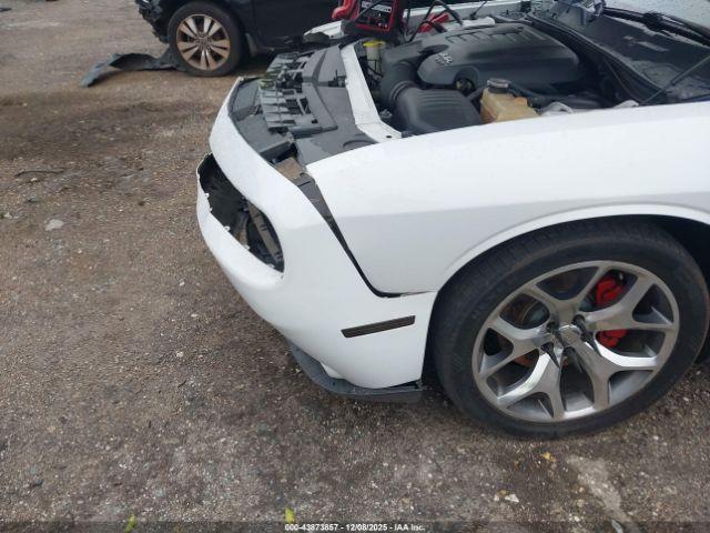 Dodge Challenger Sxt Plus Image 15