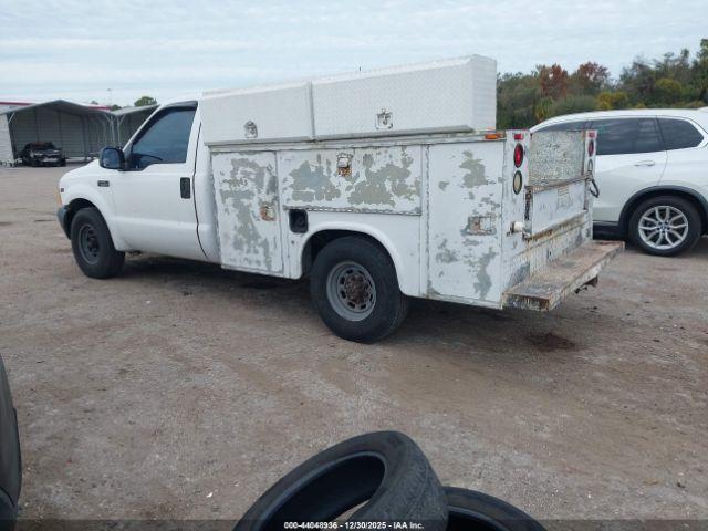 Ford F-250 Image 2