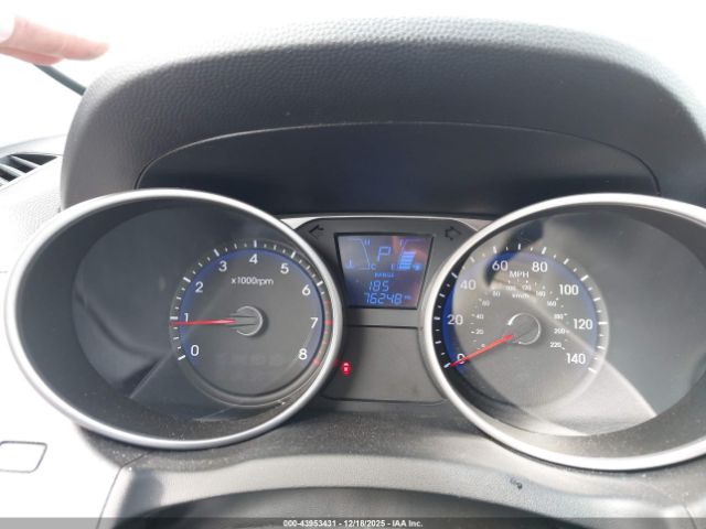 Hyundai TUCSON Gls Image 7