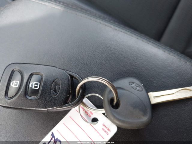 Hyundai TUCSON Gls Image 3