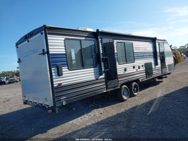 Forest River Grey Wolf Travel Trailer Image 3