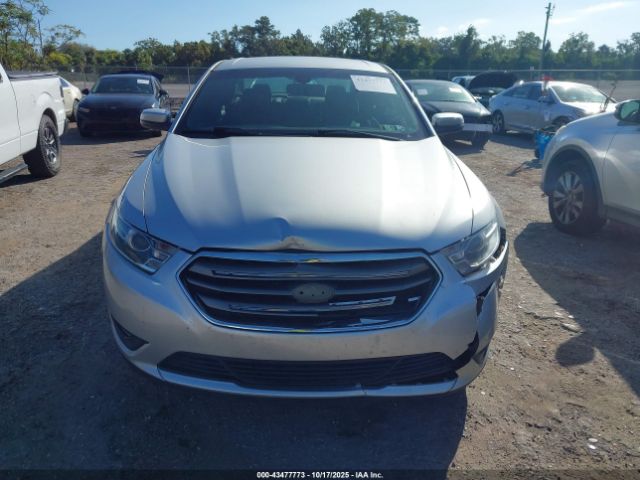 Ford Taurus Sel Image 13
