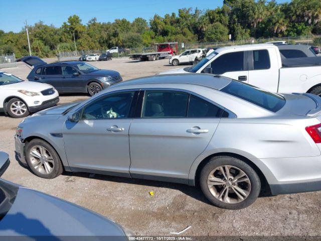 Ford Taurus Sel Image 12