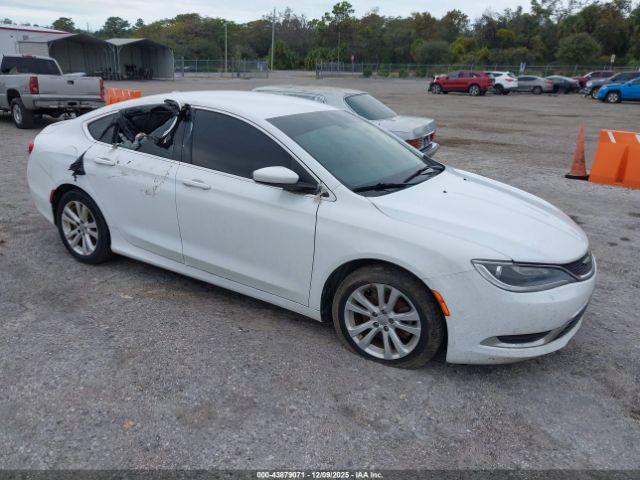  Salvage Chrysler 200