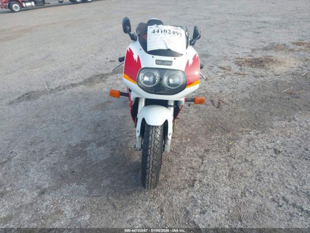 Suzuki Gsx-r600 W Image 13