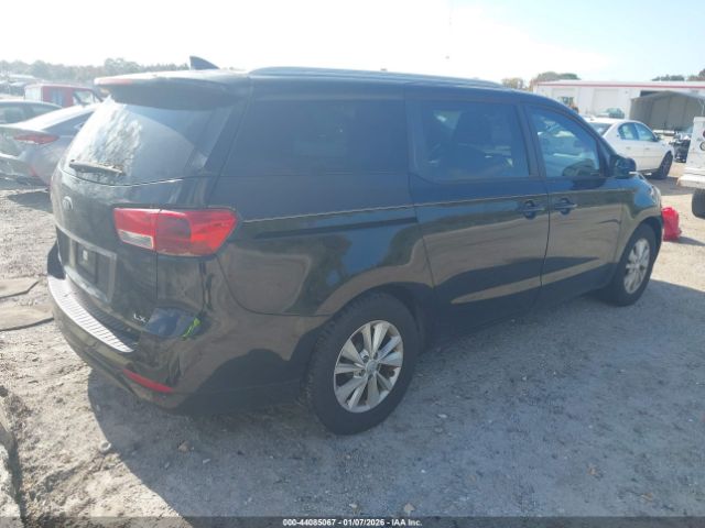 Kia Sedona Lx Image 10