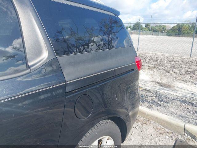 Kia Sedona Lx Image 5