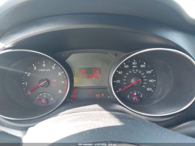 Kia Sedona Lx Image 8