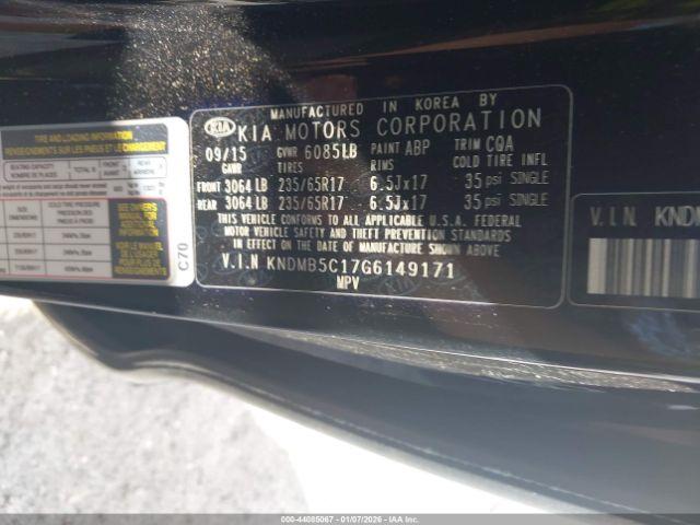 Kia Sedona Lx Image 4