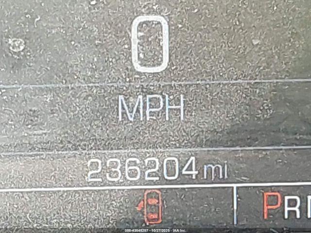 Chevrolet Tahoe Lt Image 2