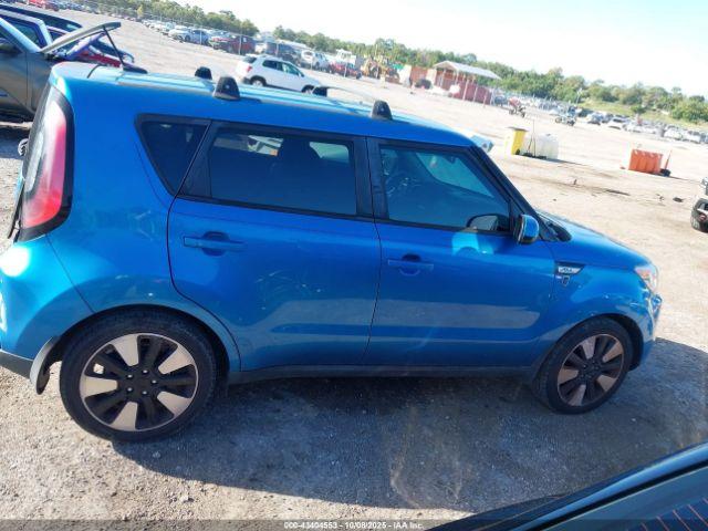 Kia Soul + Image 7