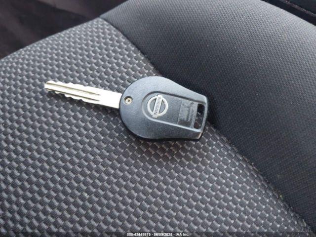 Nissan Sentra S Image 12