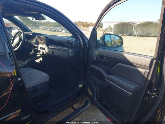 Toyota Tacoma Sr5 Image 11