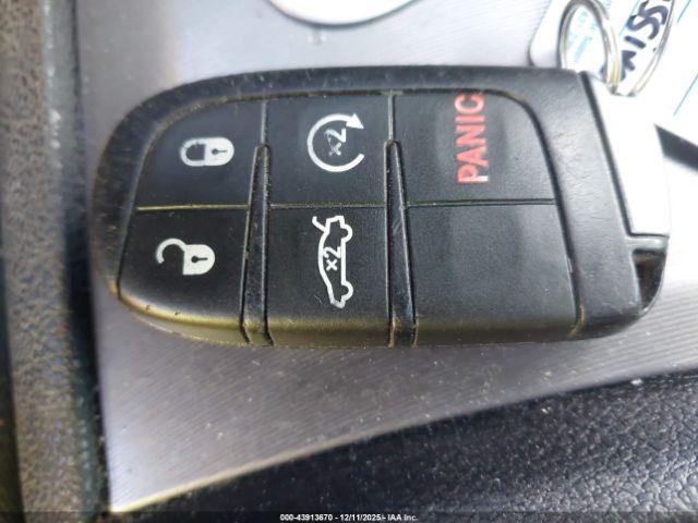 Dodge Charger Image 6