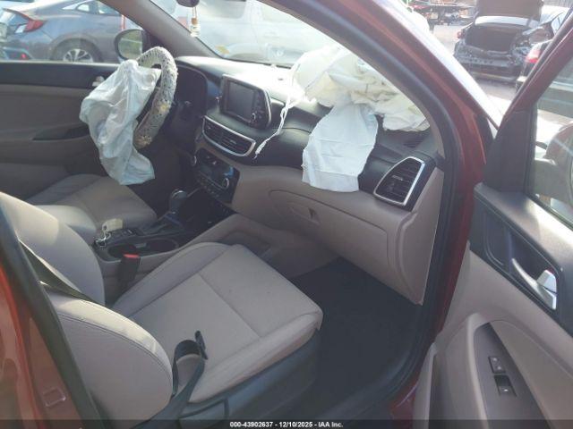 Hyundai TUCSON Sport Image 13