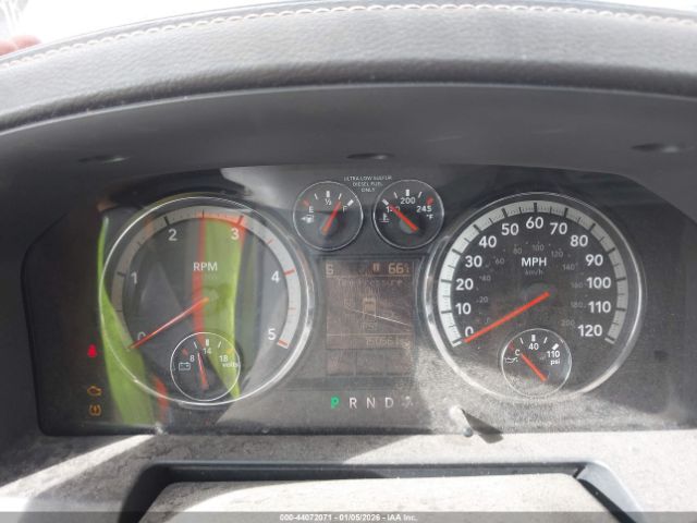 Ram 2500 Laramie Image 8