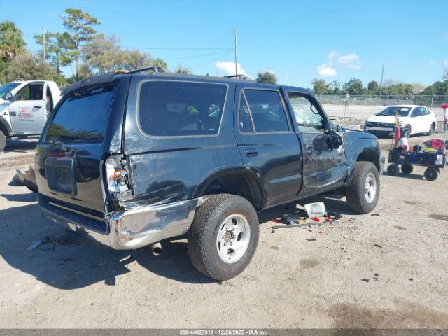 Toyota 4Runner Sr5 V6 Image 5