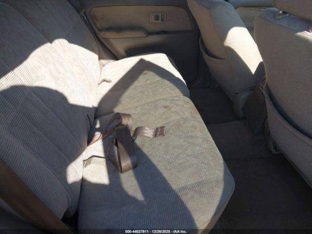 Toyota 4Runner Sr5 V6 Image 13