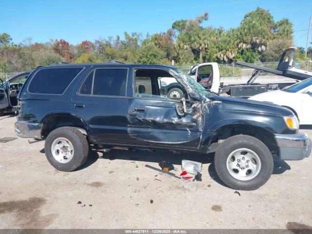 Toyota 4Runner Sr5 V6 Image 16